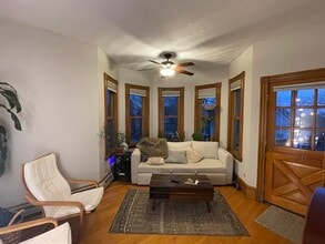 197 Summer St, Unit 3 in Somerville, MA - Building Photo - Building Photo