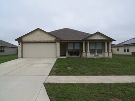 2034 Bee Crk Lp in Copperas Cove, TX - Building Photo