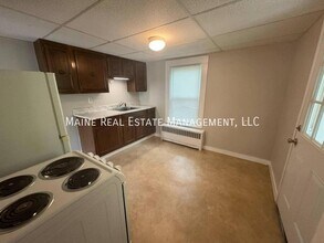 101 Front St, Unit 3 in Old Town, ME - Building Photo - Building Photo
