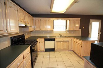 1205 SE 22nd St in Bentonville, AR - Building Photo - Building Photo