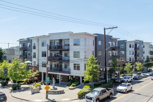Tavona in Seattle, WA - Building Photo