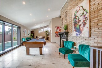 7307 Spring Valley Rd in Dallas, TX - Building Photo - Building Photo