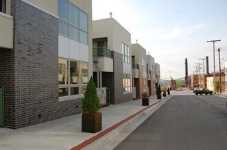 502 Oak St in Kansas City, MO - Foto de edificio - Building Photo