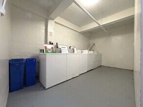 Nob Hill Associates LLC. in San Francisco, CA - Building Photo - Interior Photo