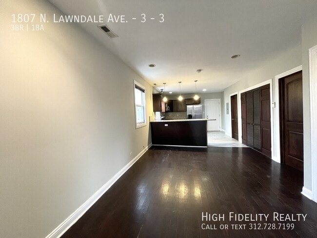 1807 N Lawndale Ave in Chicago, IL - Building Photo - Building Photo