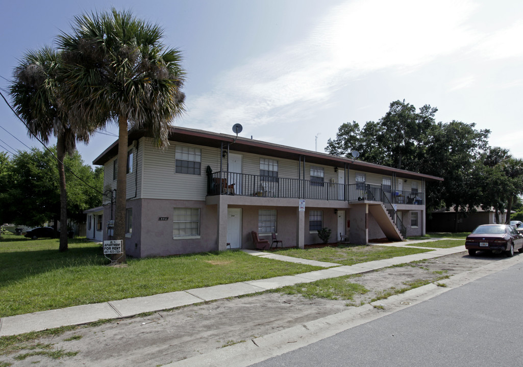 550 Titus St in Titusville, FL - Building Photo