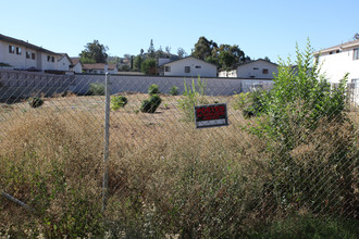 Laurel Street Apartments in Lakeside, CA - Building Photo - Building Photo