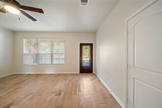 26307 Pine Canyon Dr in Spring, TX - Building Photo - Building Photo