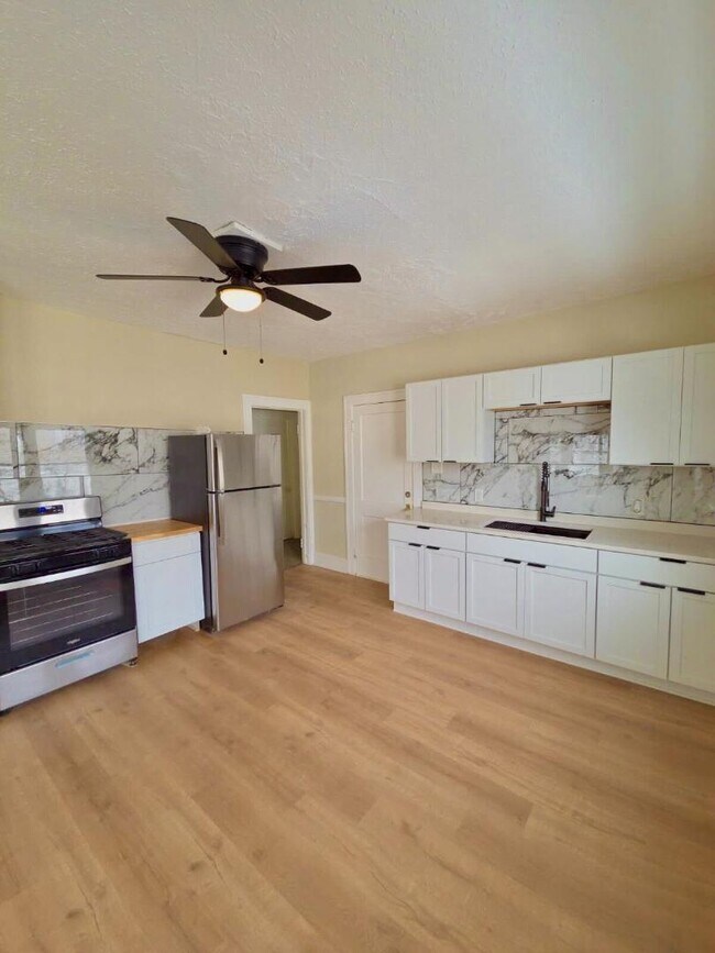 4014 Cypress Ave in Cleveland, OH - Building Photo - Building Photo