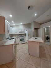 1820 NE 19th Pl in Cape Coral, FL - Building Photo - Building Photo