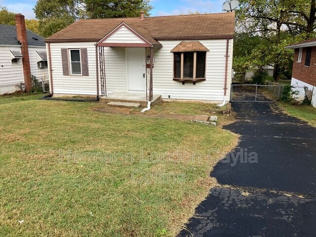 property at 815 Walters Dr