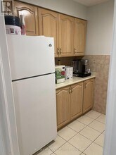 1112 Hawthorne Ct in Mississauga, ON - Building Photo - Building Photo