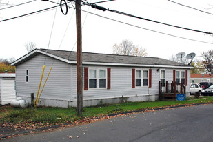 Arbor Estates in Doylestown, PA - Building Photo