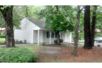 408 Maides Ave in Wilmington, NC - Foto de edificio - Building Photo