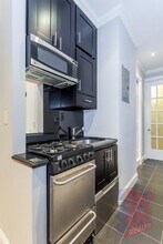 309 E 8th St in New York, NY - Building Photo - Building Photo