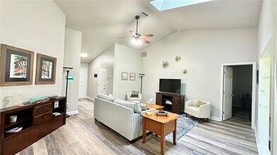 782 Pine Shores Cir in New Smyrna Beach, FL - Building Photo - Building Photo
