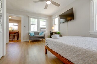 216 S M St in Lake Worth Beach, FL - Building Photo - Building Photo
