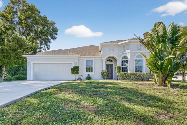 2802 SW Ann Arbor Rd in Port St. Lucie, FL - Building Photo - Building Photo