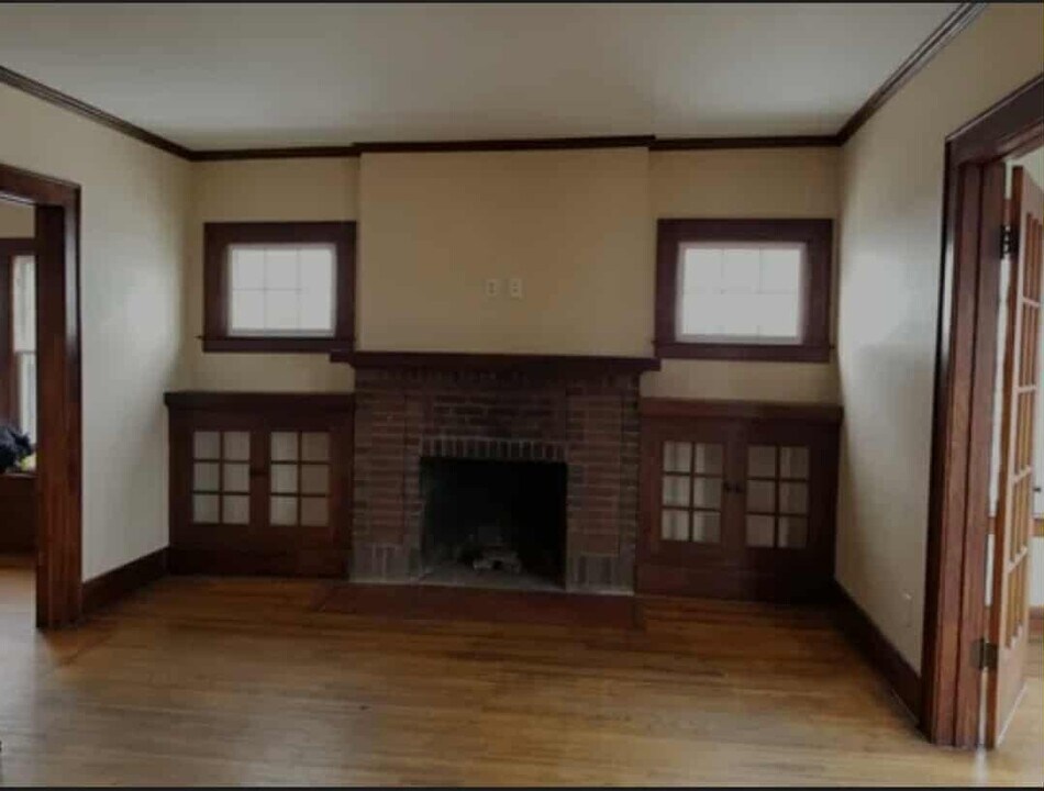 1604 S Geddes St, Unit 2 in Syracuse, NY - Foto de edificio
