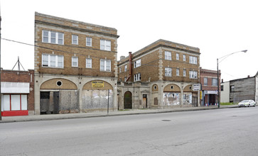 5246 W Chicago Ave in Chicago, IL - Building Photo - Building Photo