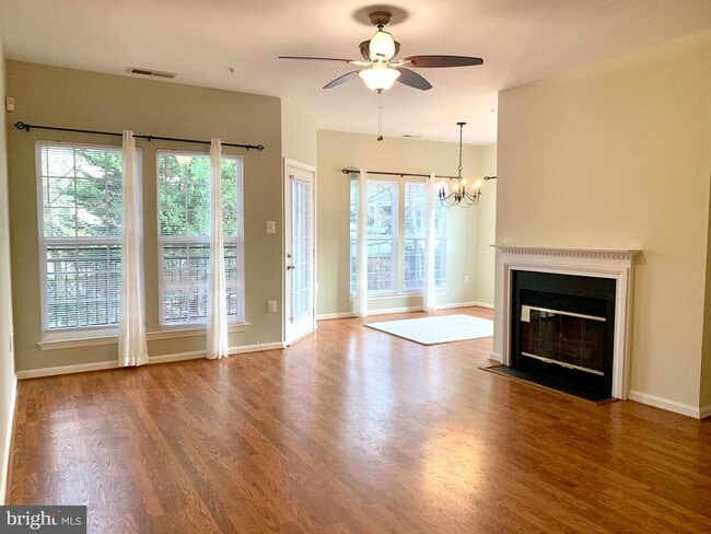 property at 4138 Fountainside Ln