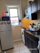 1197 Commonwealth Ave, Unit 2 in Boston, MA - Building Photo