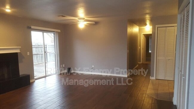 4211 Willowisp Dr photo'