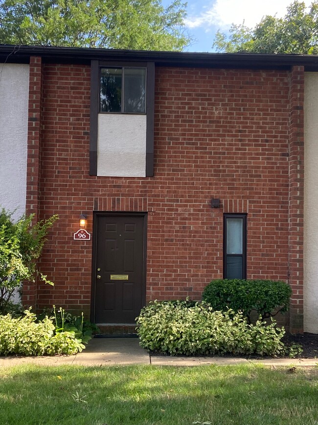 96 Lancelot Ln, Unit 96 Lancelot Lane