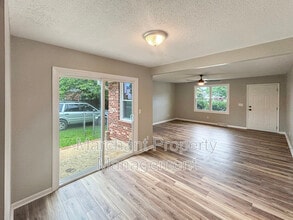 4702 Old Spartanburg Rd in Taylors, SC - Building Photo - Building Photo