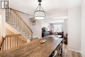 210 Provender Ave in Ottawa, ON - Building Photo - Building Photo