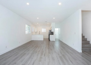 5026 1/2 Cleon Ave in North Hollywood, CA - Building Photo - Building Photo