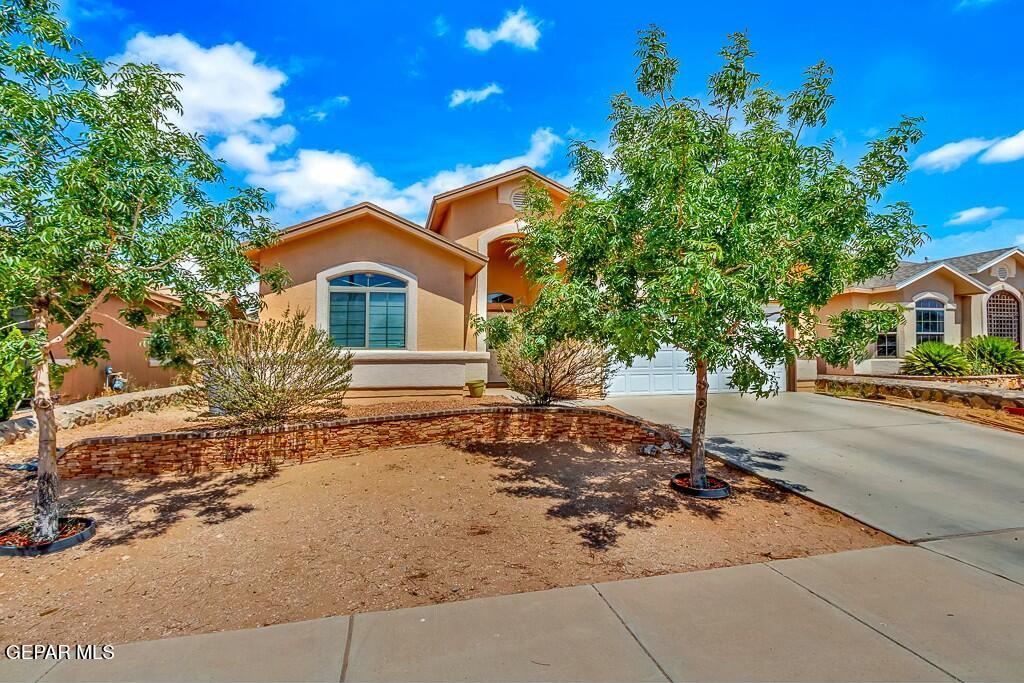 14324 Navajo Point Dr in El Paso, TX - Building Photo