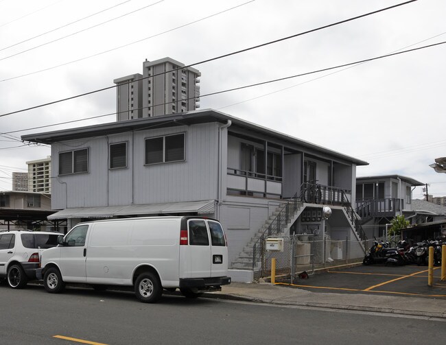 2009 Waiola St in Honolulu, HI - Building Photo - Building Photo