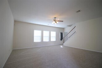4910 Hidden Nest Ct in Houston, TX - Building Photo - Building Photo