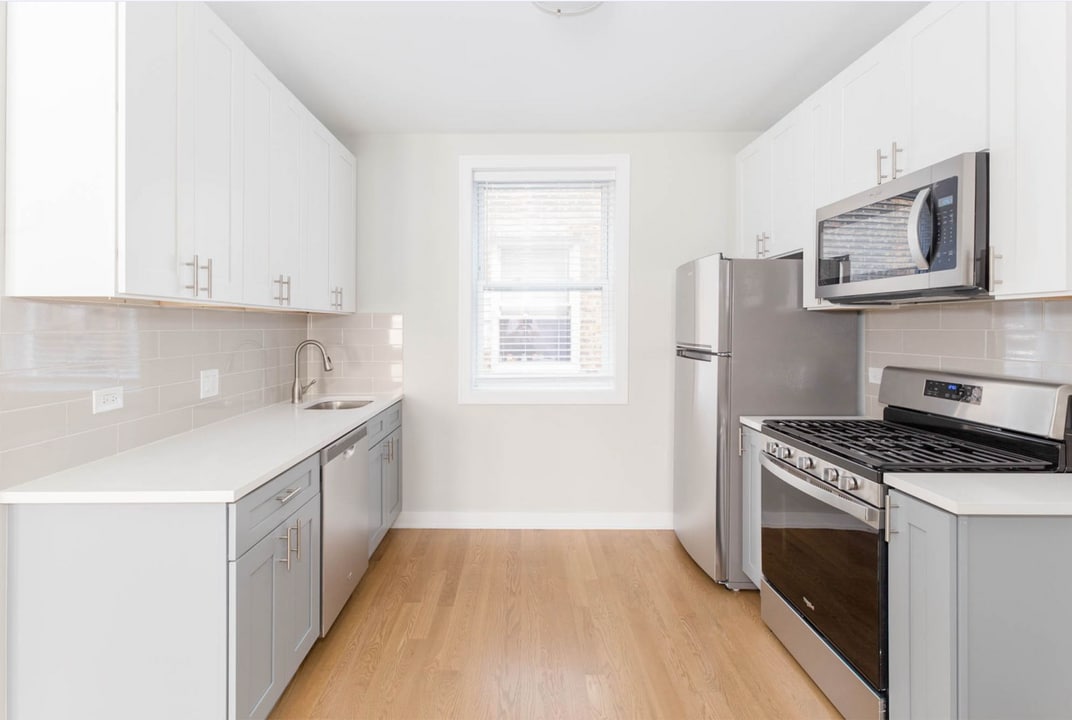 4828 N Wolcott Ave, Unit 4837-2B in Chicago, IL - Building Photo
