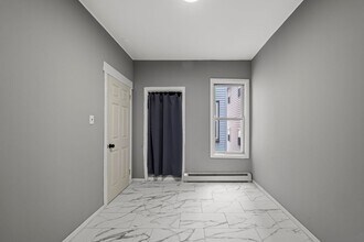 69 Rosa Parks Blvd in Paterson, NJ - Building Photo - Building Photo