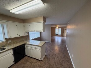 3411 Denson Dr in Longview, TX - Building Photo - Building Photo