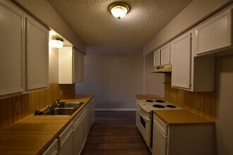 4518-4520 Edinburgh Dr in Tyler, TX - Building Photo - Building Photo