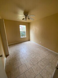 12282 Wild Pine Dr, Unit D - 6