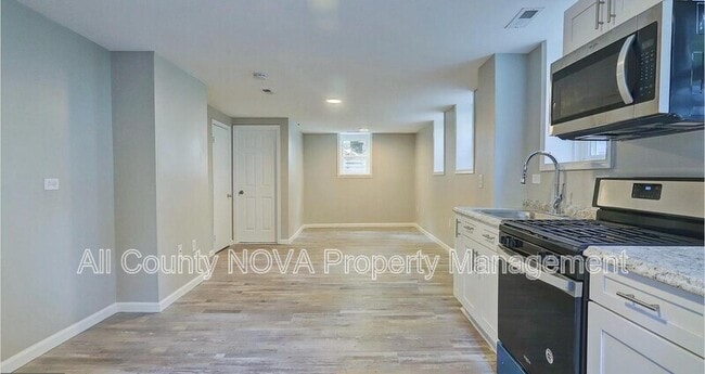 6110 41st Ave in Hyattsville, MD - Building Photo - Building Photo
