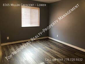 8365 Miller Crescent in Mission, BC - Building Photo - Building Photo