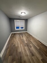 259 Carolina St, Unit Upper Rear in Buffalo, NY - Building Photo - Building Photo