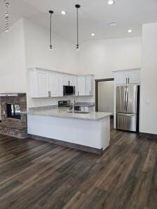 property at 2850 W Villa Loop
