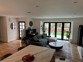 279 Pebble Beach Dr in Goleta, CA - Building Photo - Building Photo