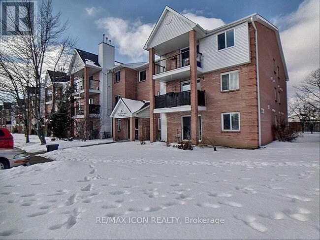 property at 1096 Jalna Blvd