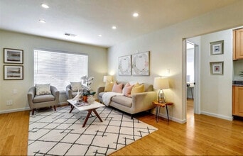 986 Pope Way in Hayward, CA - Building Photo - Building Photo