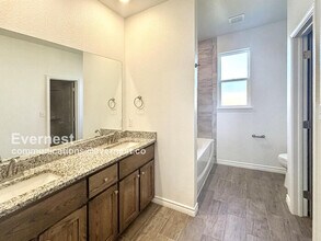 2239 Hornbeam St in Temple, TX - Building Photo - Building Photo