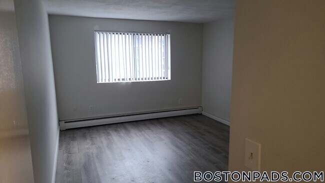 245 Main St in Watertown, MA - Building Photo - Building Photo