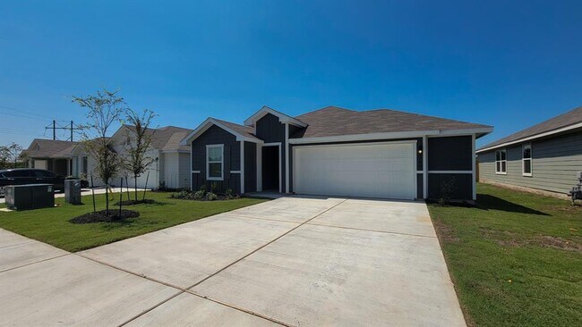 245 Texoma St in Kyle, TX - Building Photo - Building Photo
