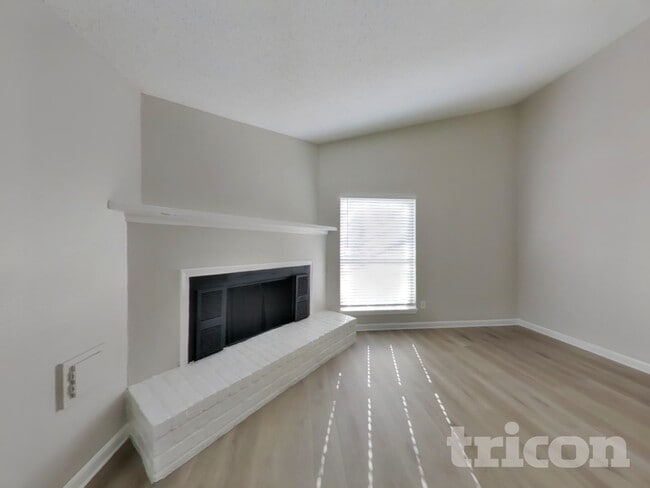 623 Walston Ln in Houston, TX - Building Photo - Building Photo